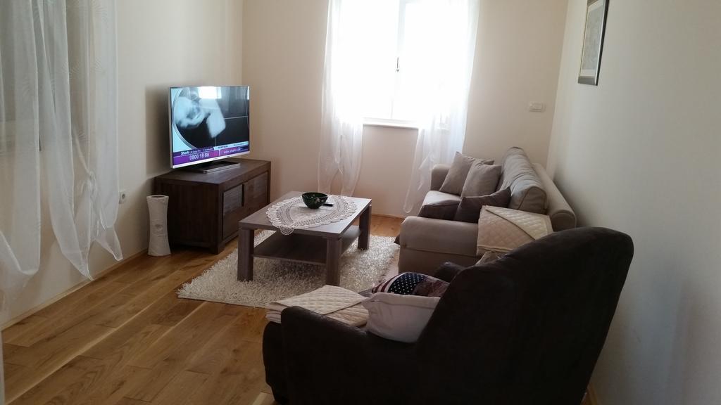 Apartments Rustic Биоград на Мору Стая снимка